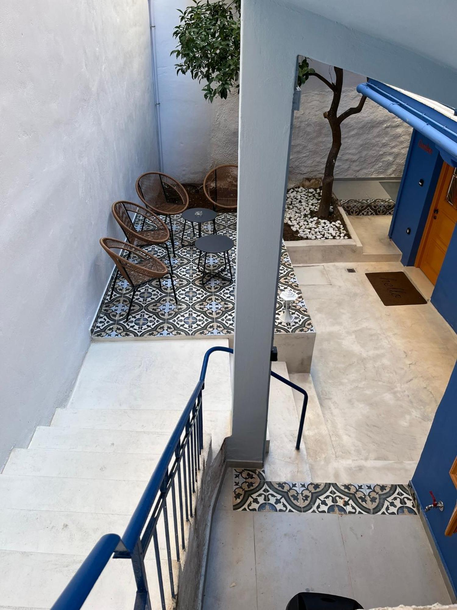 Aparthotel The Blue House Atene Esterno foto