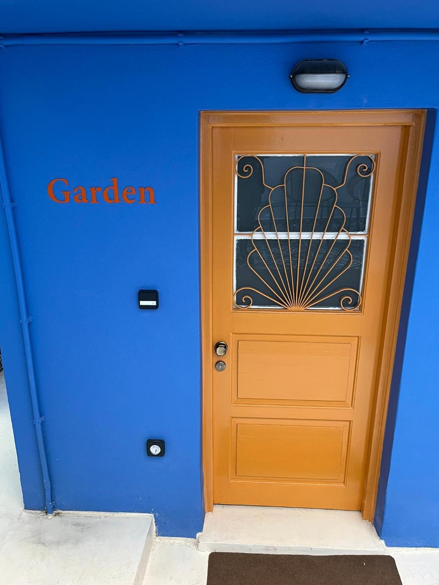 Aparthotel The Blue House Atene Esterno foto