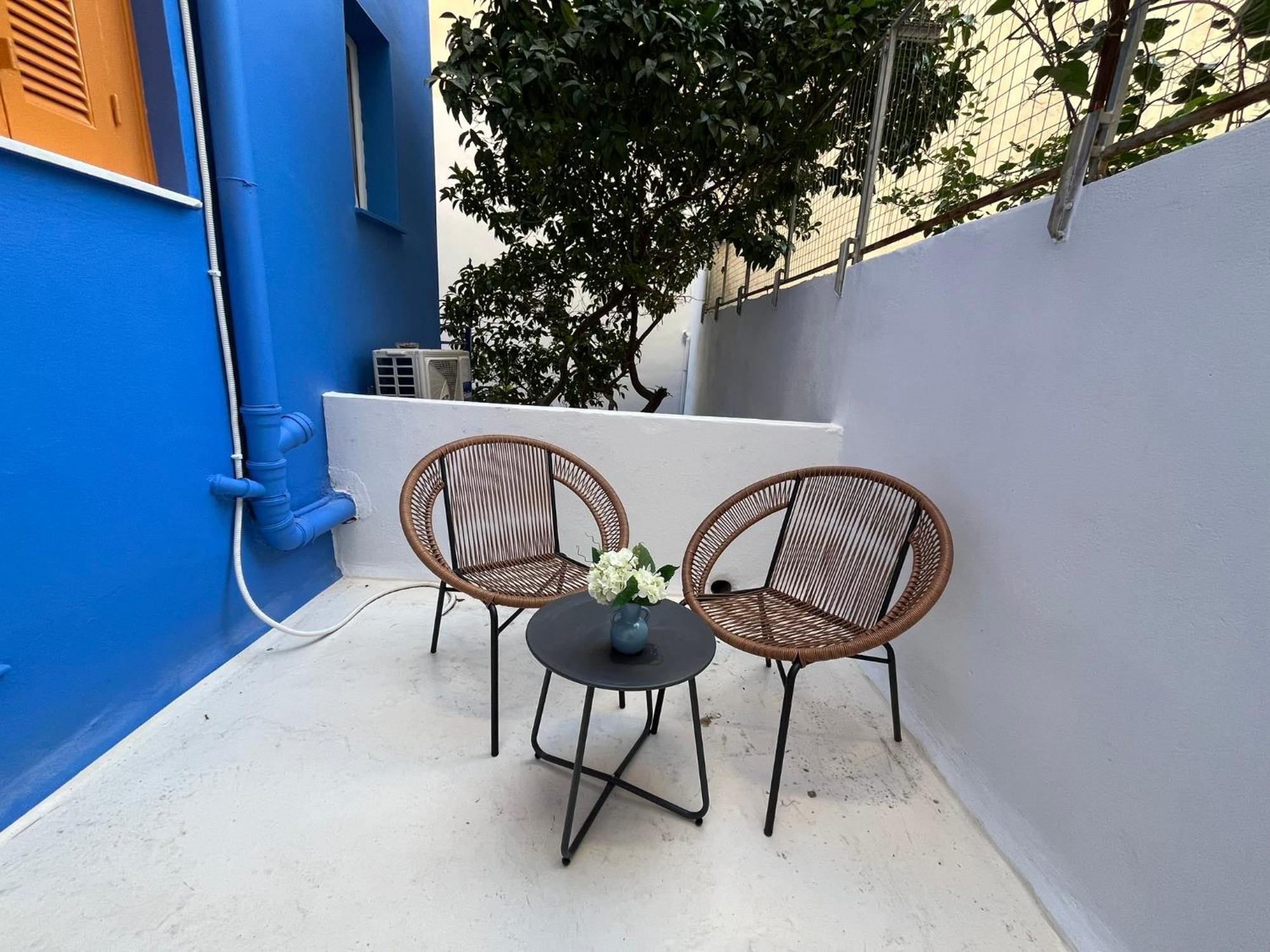 Aparthotel The Blue House Atene Esterno foto